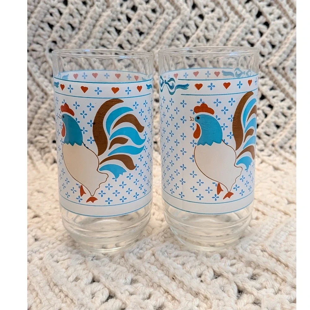 Vintage Rooster Juice Glasses Set of 2 Farmhouse Country Blue Red Hearts 5.25in